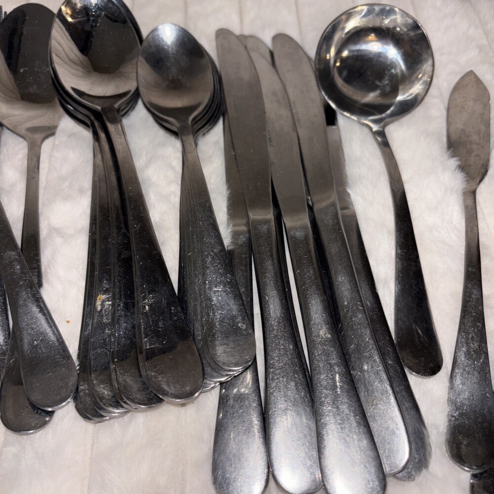 54-Piece Heavyweight Arched Handle Glossy Stainless China Flatware Service Lot - Picture 3 of 16